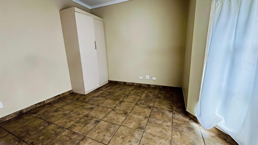 2 Bedroom Property for Sale in Dassie Rand North West